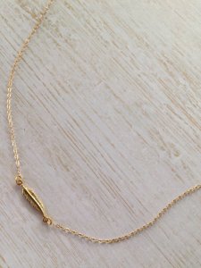 gold feather minimal necklace